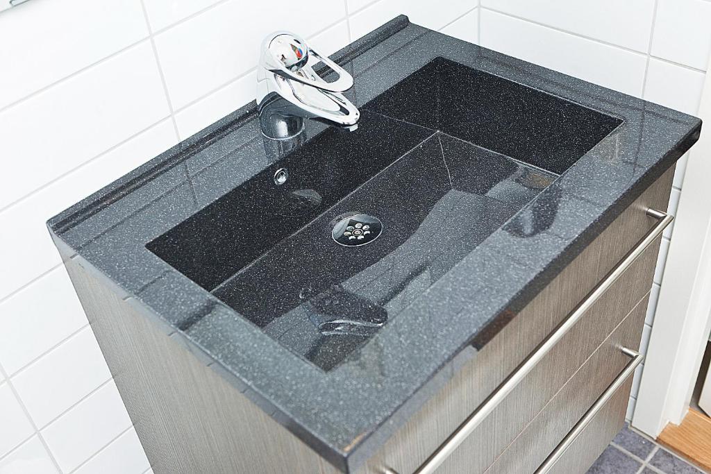 Ettsmart Hotell Соллентуна Экстерьер фото
