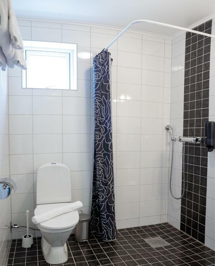 Ettsmart Hotell Соллентуна Экстерьер фото